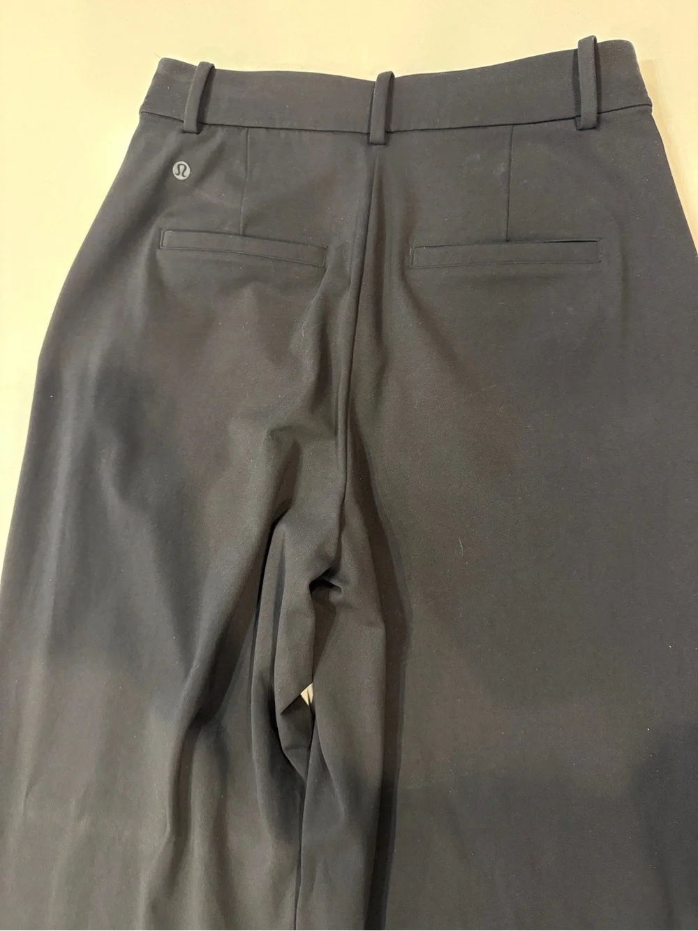 High-Waisted trouser pant - Picture 3 of 3